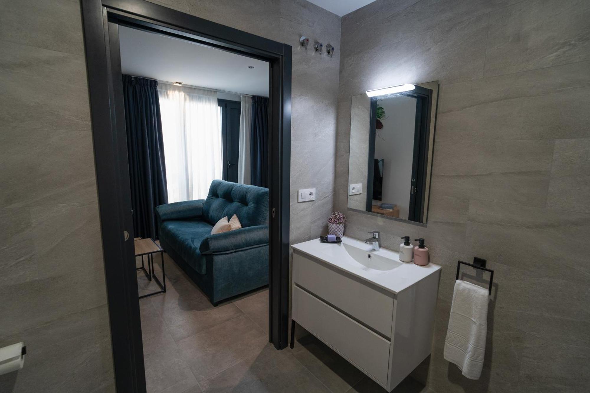 Riam Suites Apartamentos ロス・パラシオス・イ・ビジャフランカ エクステリア 写真