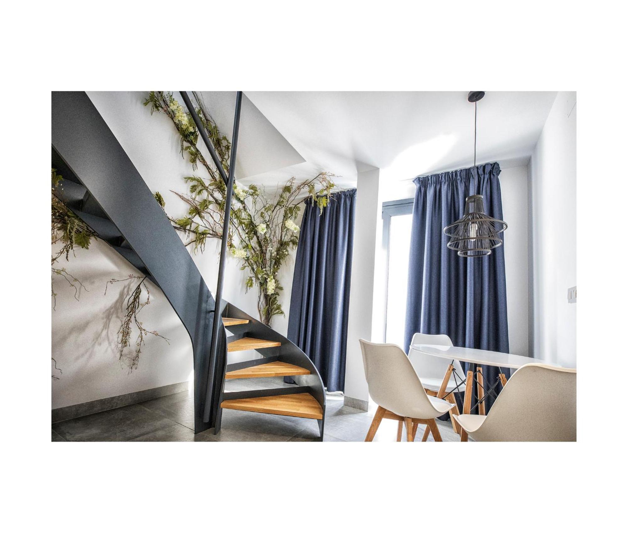 Riam Suites Apartamentos ロス・パラシオス・イ・ビジャフランカ エクステリア 写真