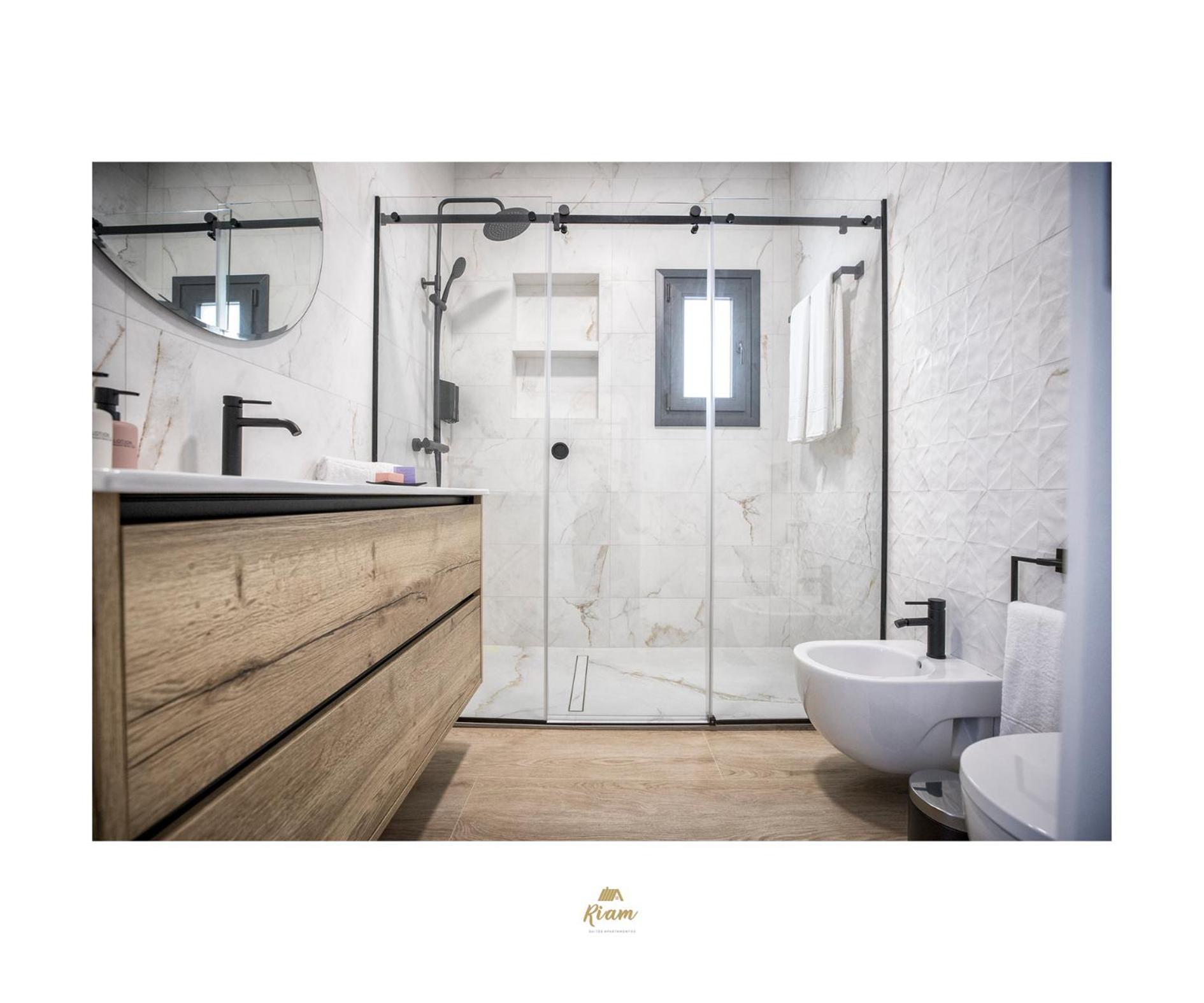 Riam Suites Apartamentos ロス・パラシオス・イ・ビジャフランカ エクステリア 写真